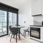 Rentplanet - Towarowa Towers Варшава