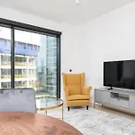 Rentplanet - Towarowa Towers * Варшава