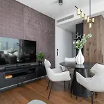 Rentplanet - Towarowa Towers Апартаменты Варшава