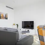 Rentplanet - Towarowa Towers Warszawa