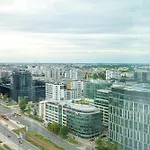 Rentplanet - Towarowa Towers Lägenhet