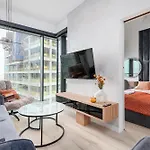 Rentplanet - Towarowa Towers * Warszawa