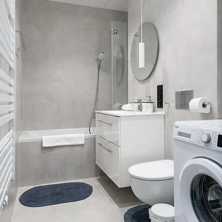 Rentplanet - Towarowa Towers Warszawa