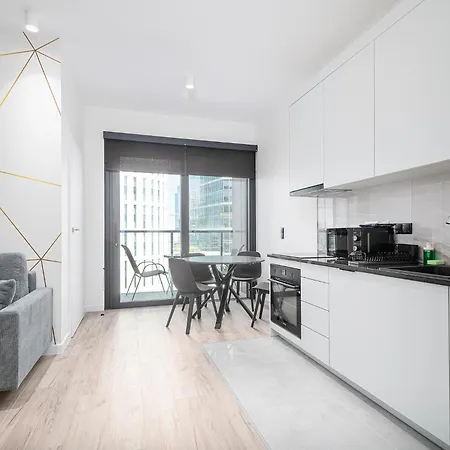 Apartamento Rentplanet - Towarowa Towers