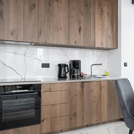 Rentplanet - Towarowa Towers Appartement *
