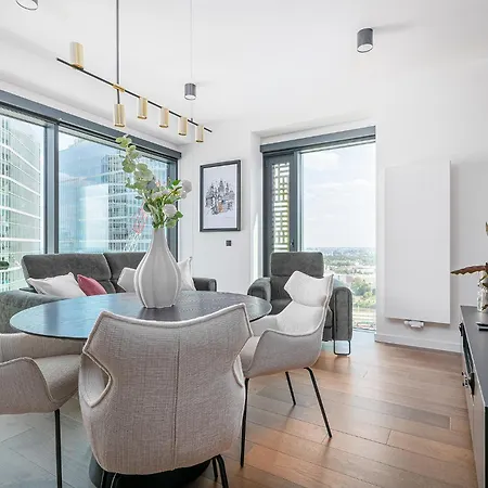 Rentplanet - Towarowa Towers * Warszawa