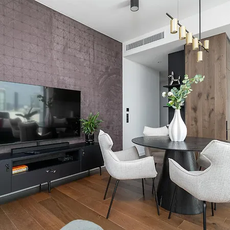 Rentplanet - Towarowa Towers Apartament Warszawa