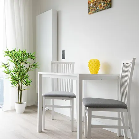 Rentplanet - Towarowa Towers