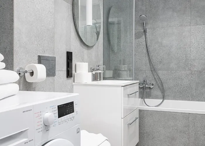 Rentplanet - Towarowa Towers