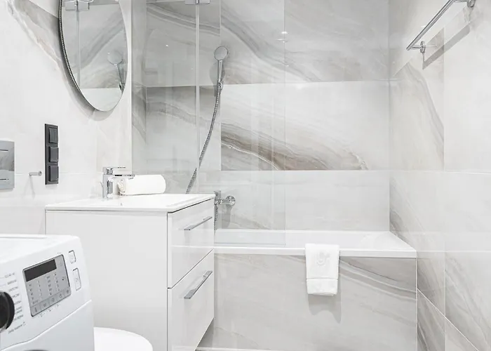 Rentplanet - Towarowa Towers * Warsaw