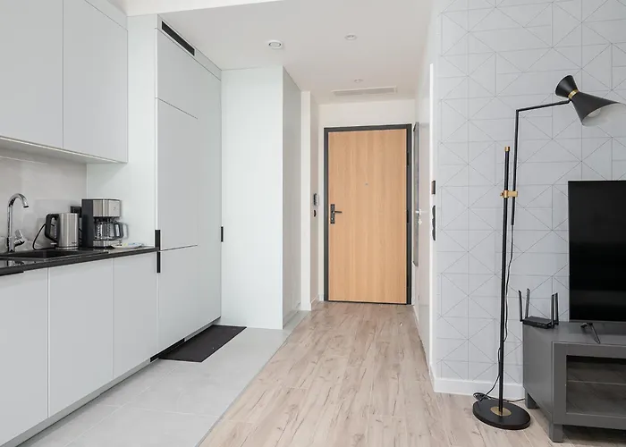 Rentplanet - Towarowa Towers