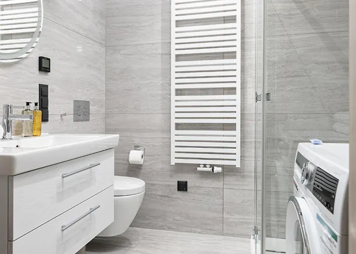 Rentplanet - Towarowa Towers Warsaw