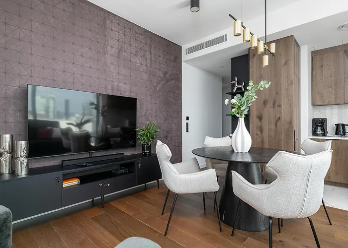 Rentplanet - Towarowa Towers Apartment Warsaw