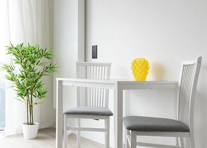 Rentplanet - Towarowa Towers