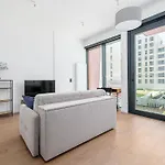 Rentplanet - Towarowa Towers