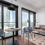 Rentplanet - Towarowa Towers * Varşova