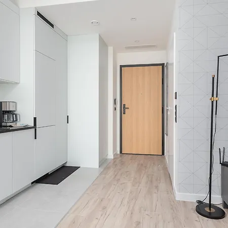 Rentplanet - Towarowa Towers