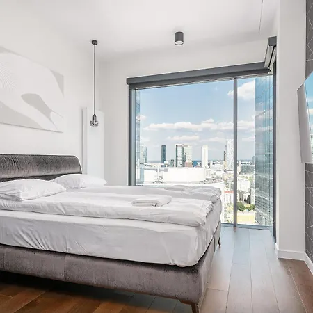 Rentplanet - Towarowa Towers * Warszawa